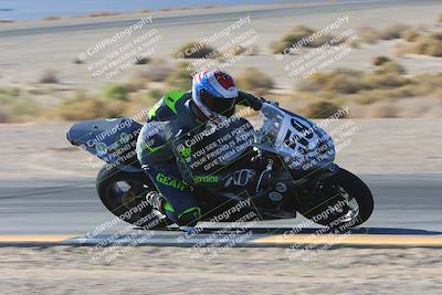 media/Dec-05-2024-Racers Edge (Thu) [[e102e0690b]]/3-B Group/Session 1 (Turn 9 Inside)/